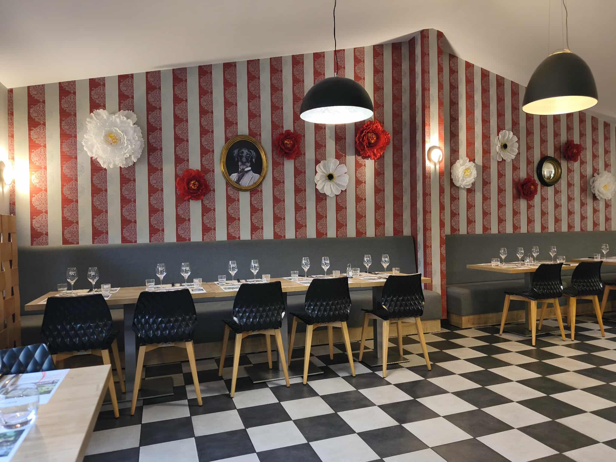 Décoration en rotation régulière sur devis